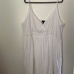 Lane Bryant sz 28 White eyelet sundress